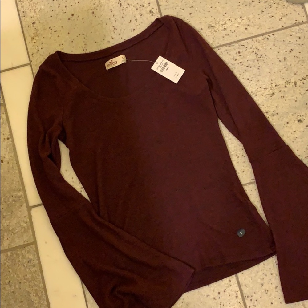 Hollister bell sleeve top!